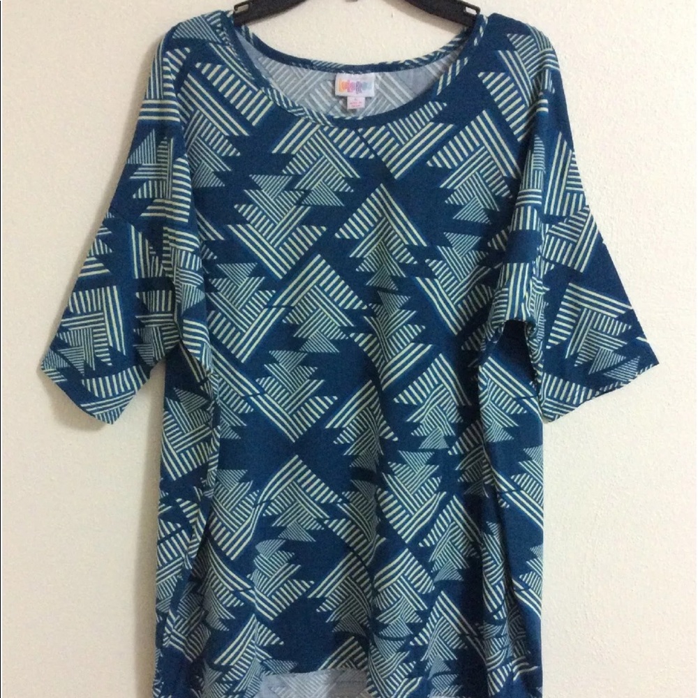 LuLaRoe Irma Tunic Shirt Triangles Arrows NWOT